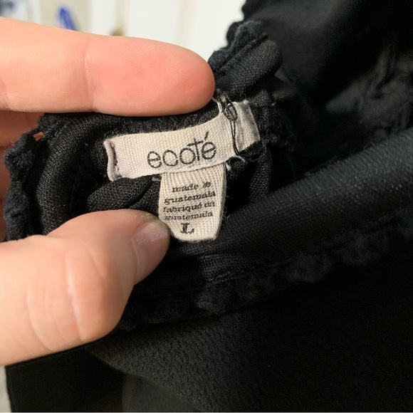 Black tie up romper - Picture 5 of 5